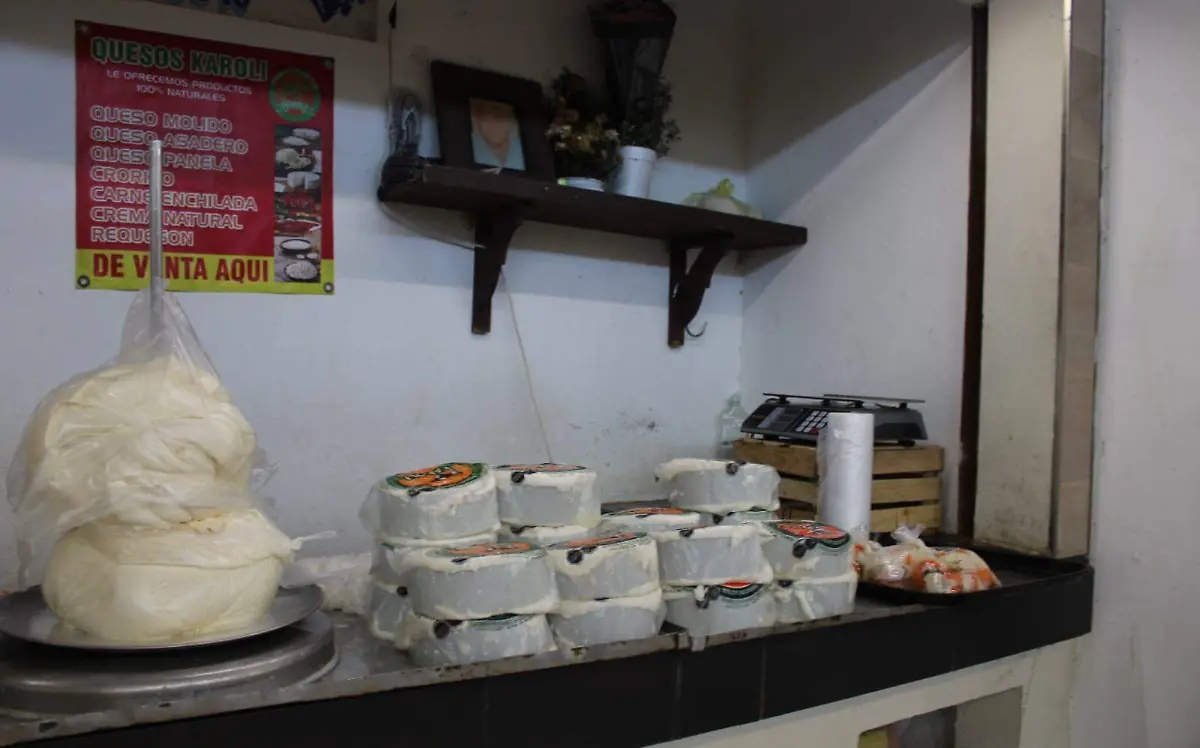 Comerciantes pierden 30 de sus productos por la ola de calor en Tampico 